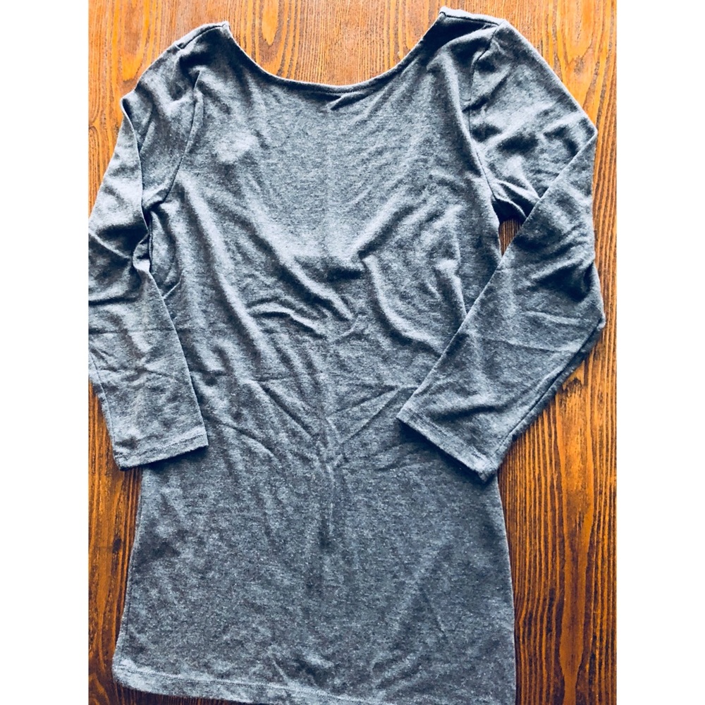 NWOT Gray low back basic top